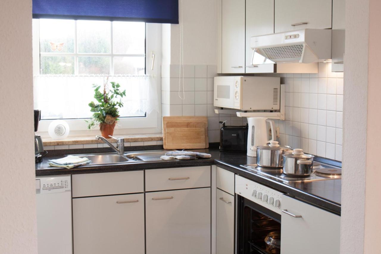 Haus Tjalk Ferienhaus Tjalk Links Norddeich  Buitenkant foto